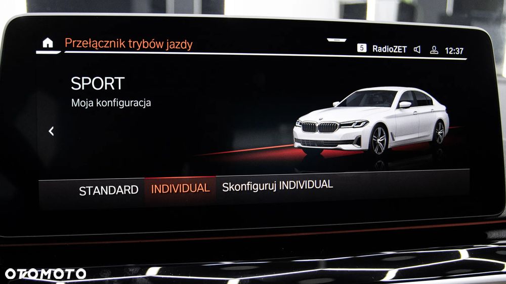 BMW Seria 5 520i mHEV - 21