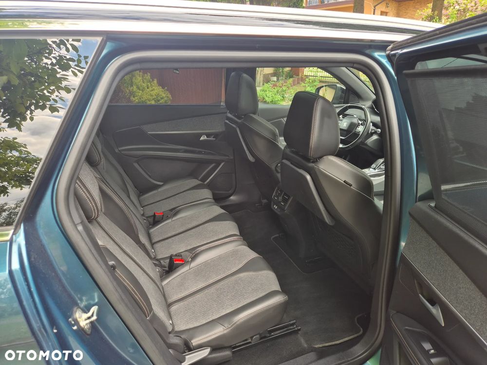 Peugeot 5008 BlueHDI 130 EAT8 Allure Business-Paket - 24