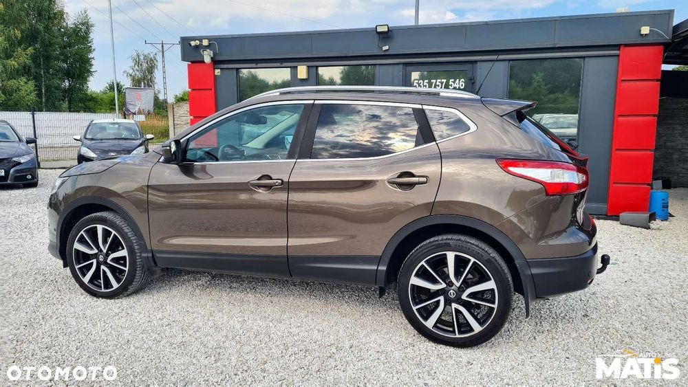Nissan Qashqai - 2