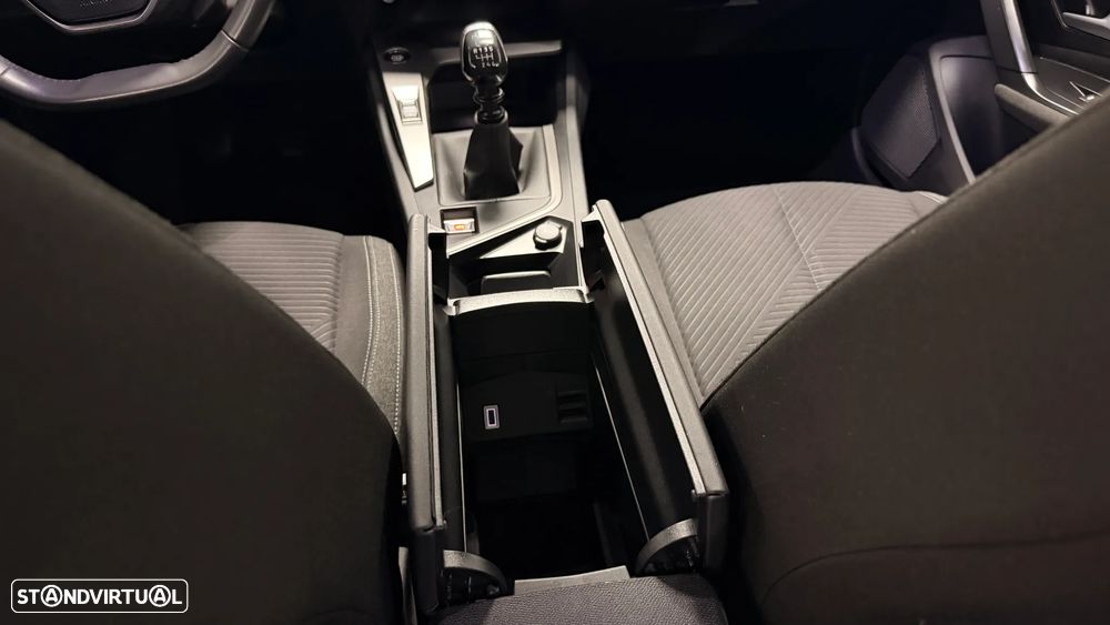 Peugeot 308 PureTech 110 Stop & Start Style - 17
