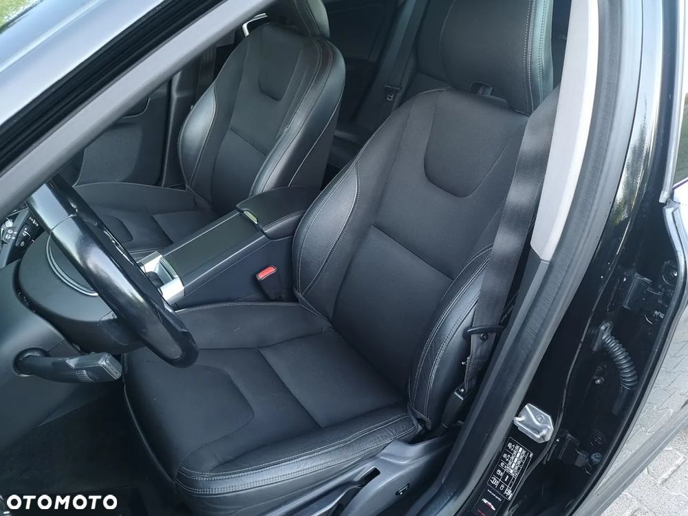 Volvo XC 60 - 7