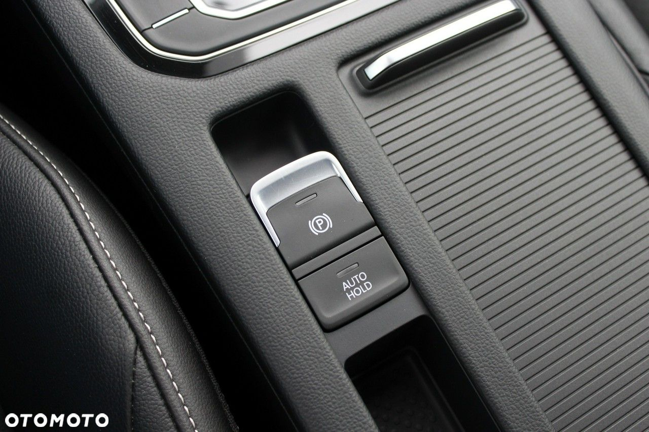 Volkswagen Arteon 2.0 TSI Elegance DSG - 24