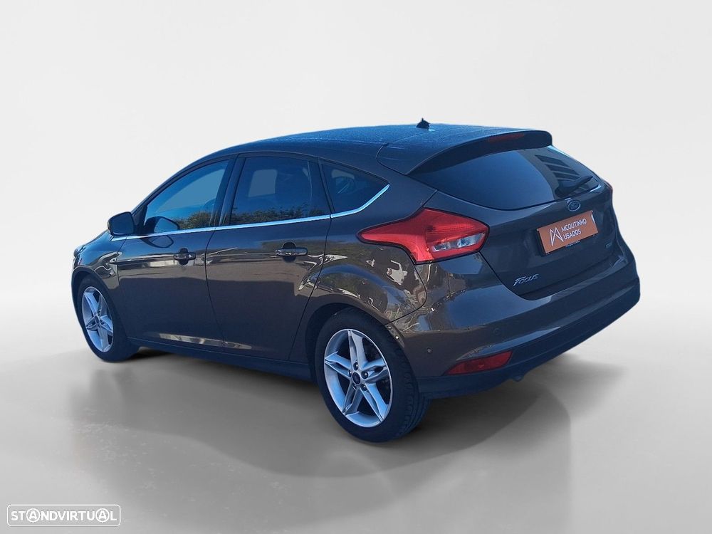 Ford Focus 1.0 EcoBoost Titanium - 3