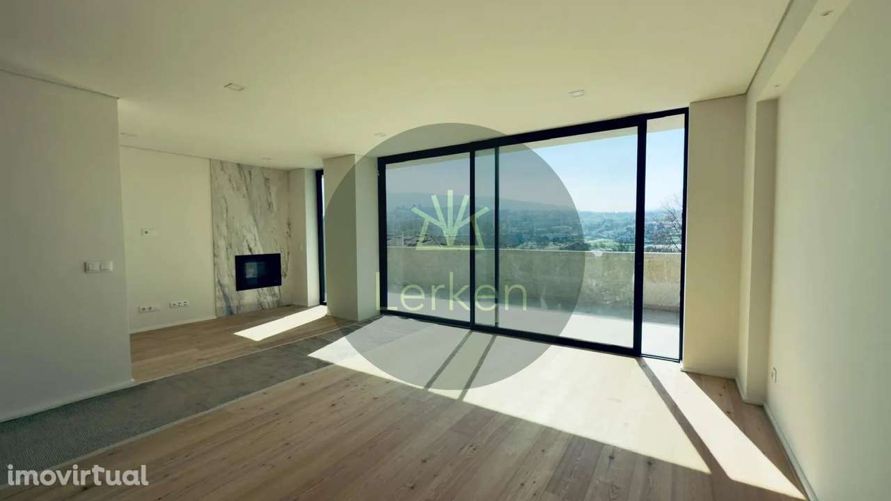 T2 Penthouse | Terraço Privativo | Centro Guimarães - Grande imagem: 2/28