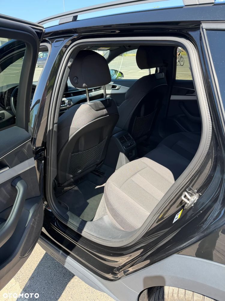 Audi A4 Allroad - 11