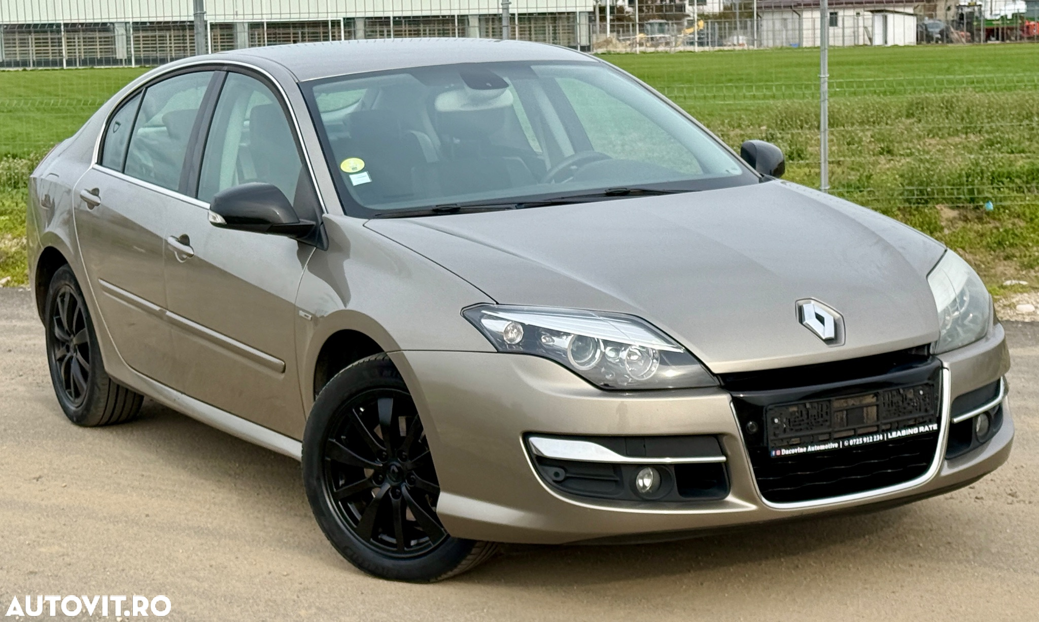 Renault Laguna ENERGY dCi 130 FAP Start & Stop Bose Edition - 21
