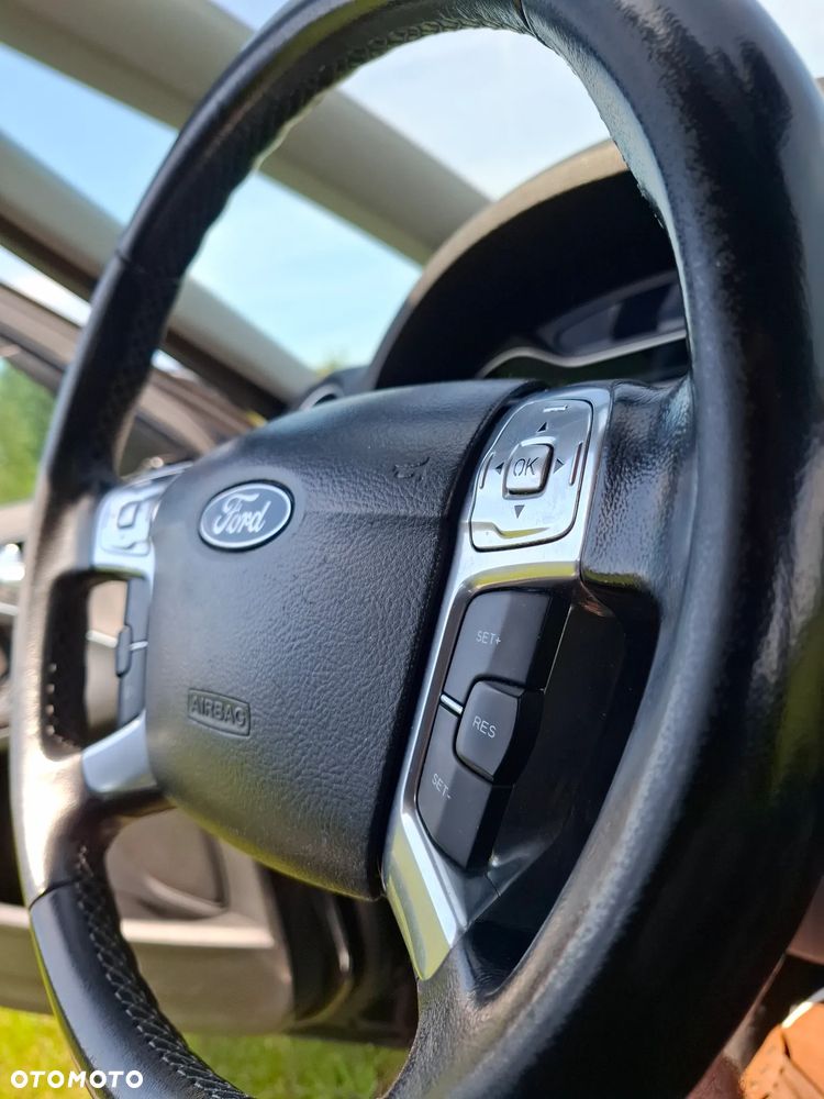 Ford S-Max - 15