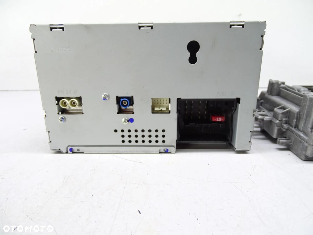 E KLASA W212 Radio monitor 2129004910 - 5