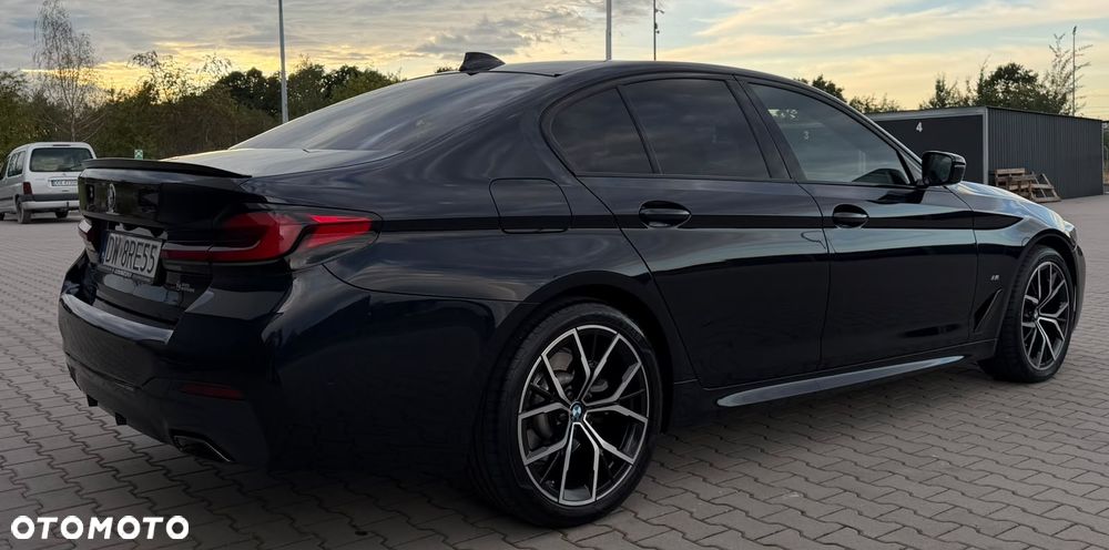 BMW Seria 5 520d xDrive mHEV M Sport sport - 5