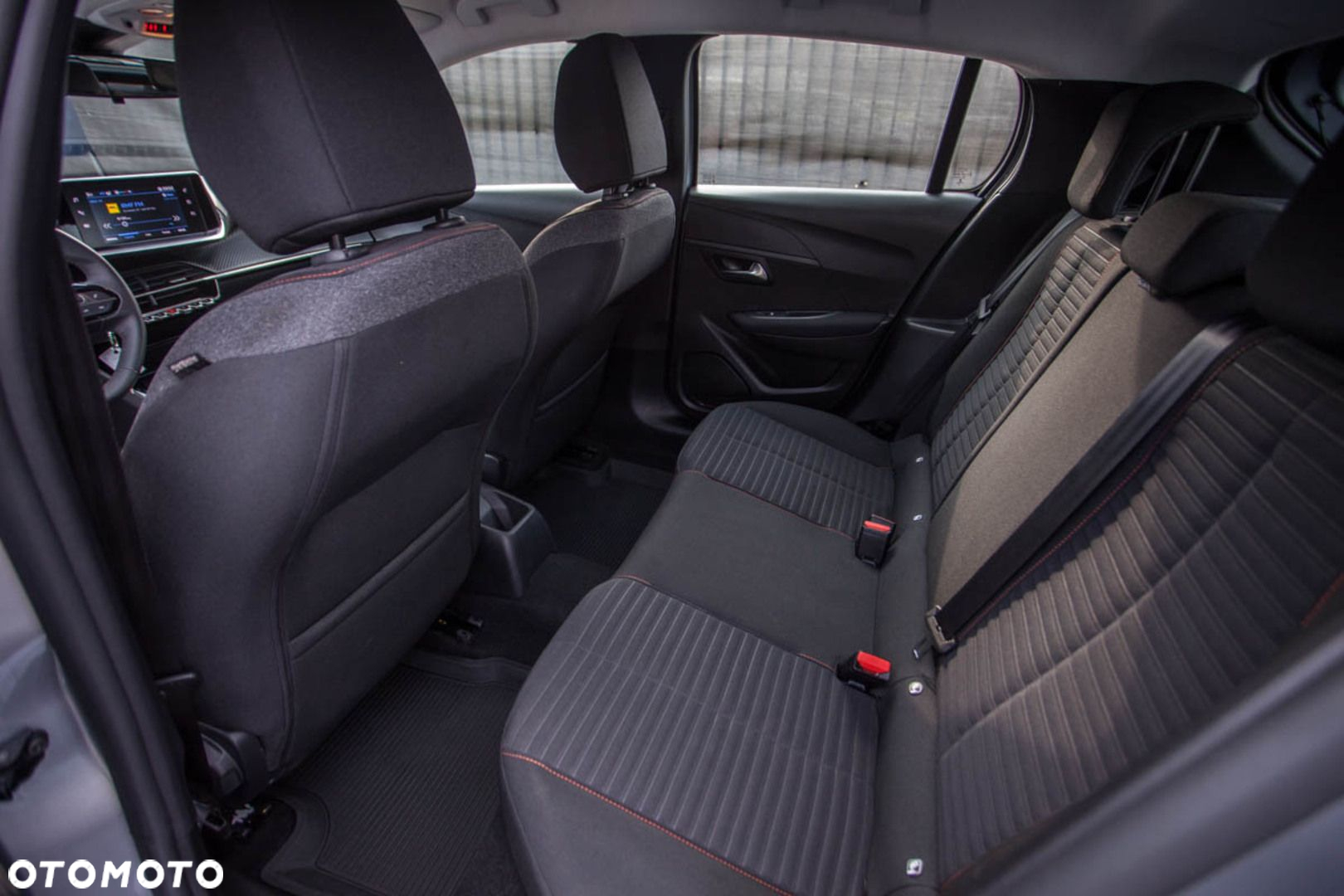 Peugeot 208 1.2 PureTech Active Pack S&S - 21