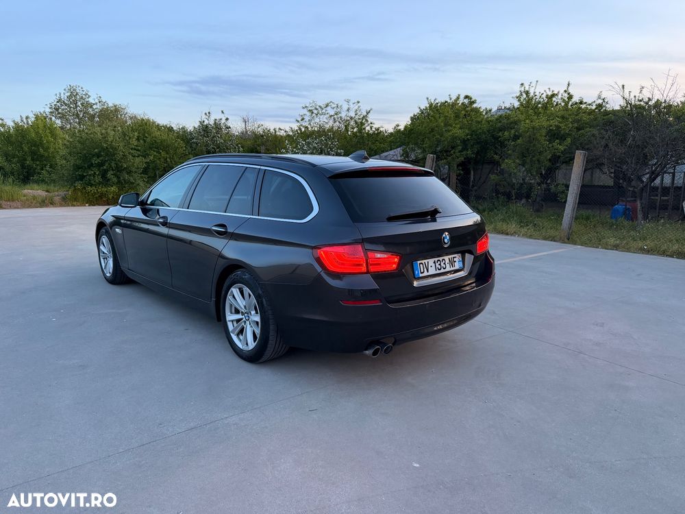 BMW Seria 5 525d - 2