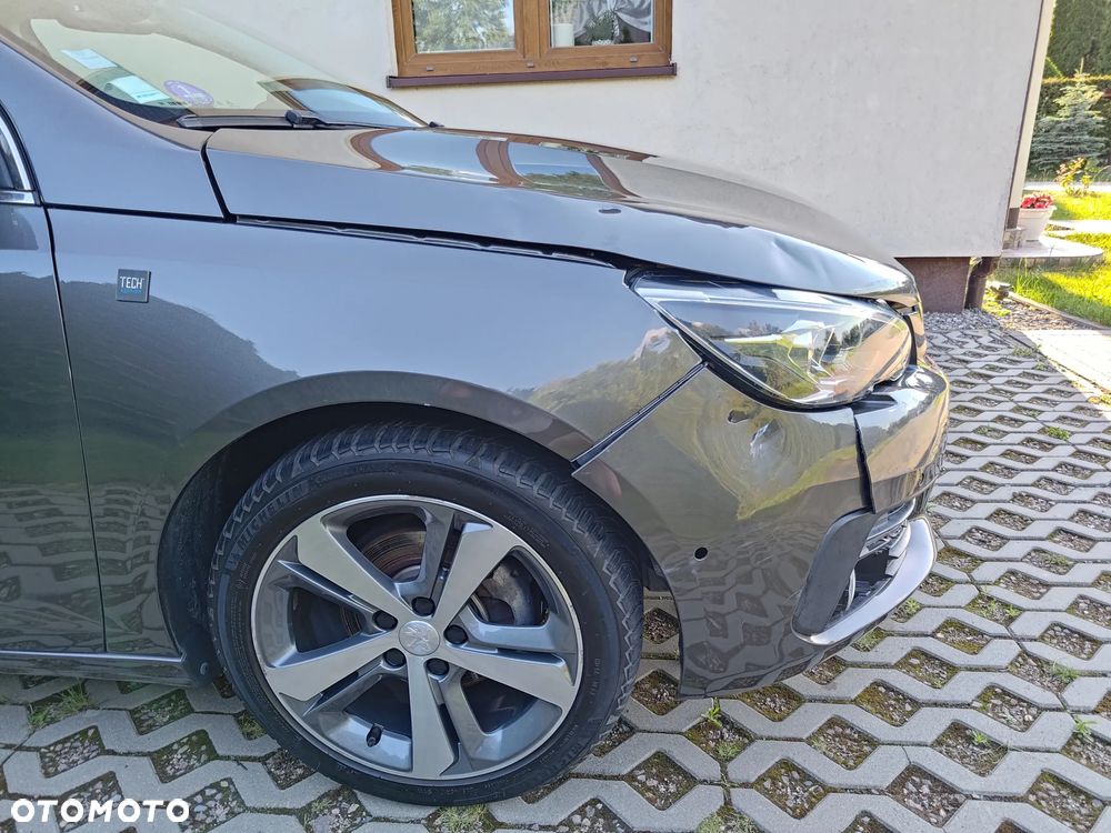 Peugeot 308 - 13