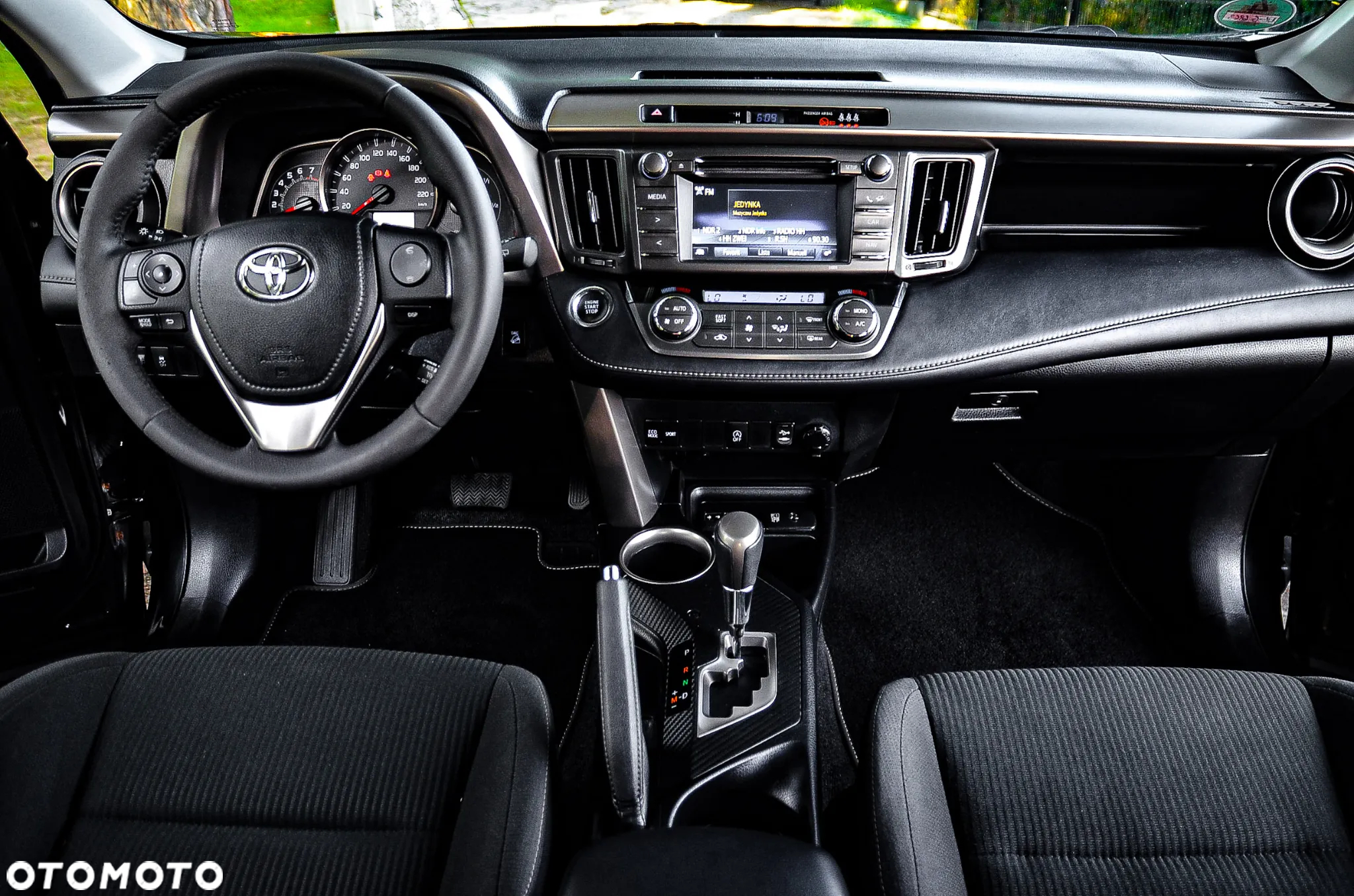 Toyota RAV4 2.0 4x4 Start&Stop CVT Executive - 26