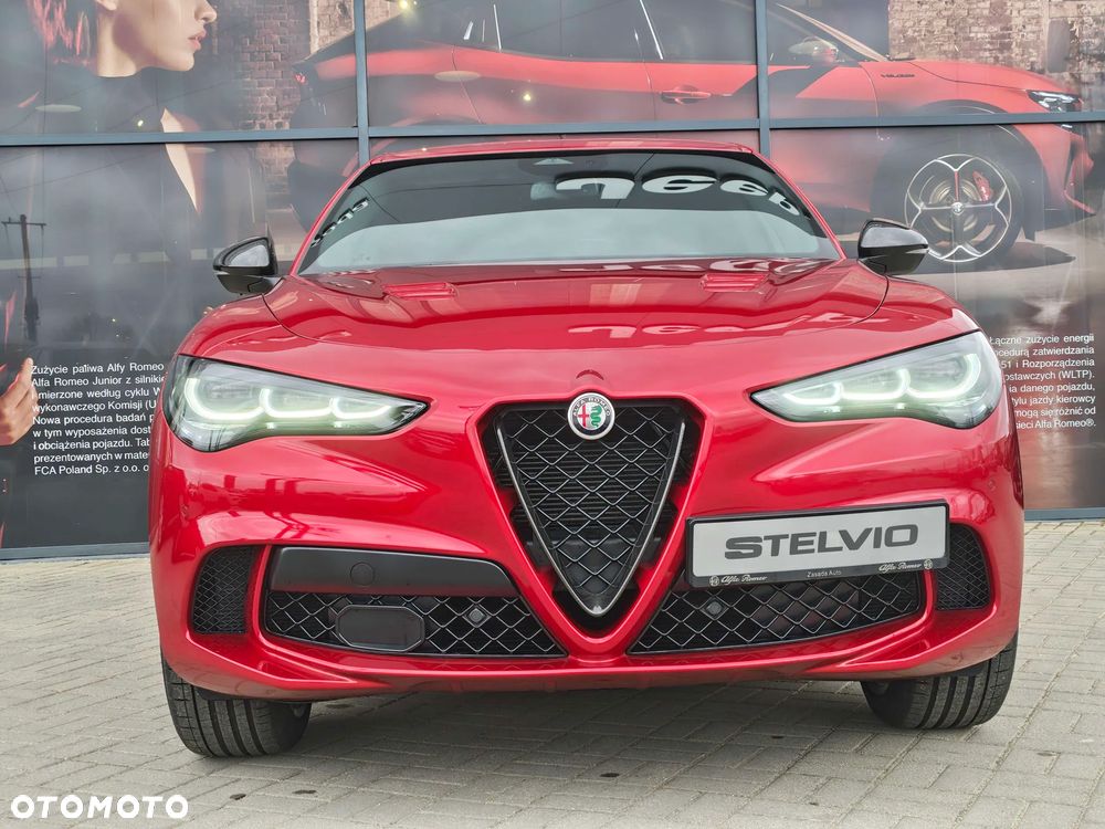 Alfa Romeo Stelvio - 3