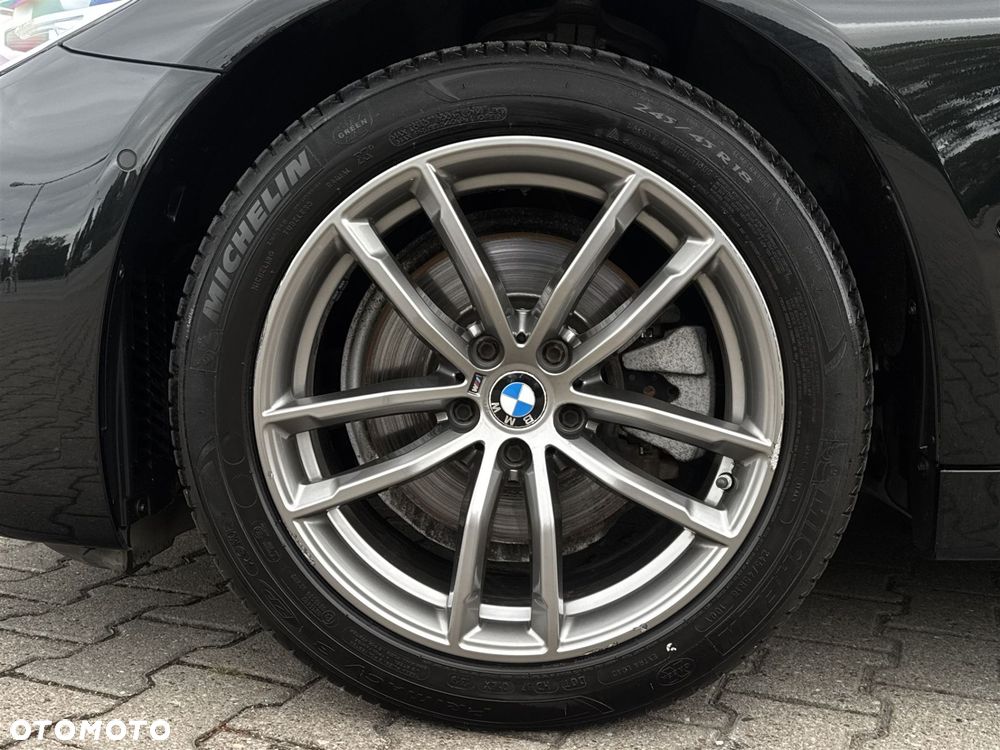 BMW Seria 5 520d xDrive - 6
