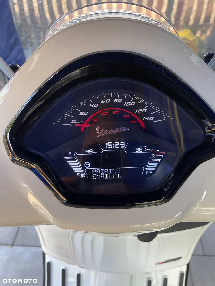 Vespa GTS - 14