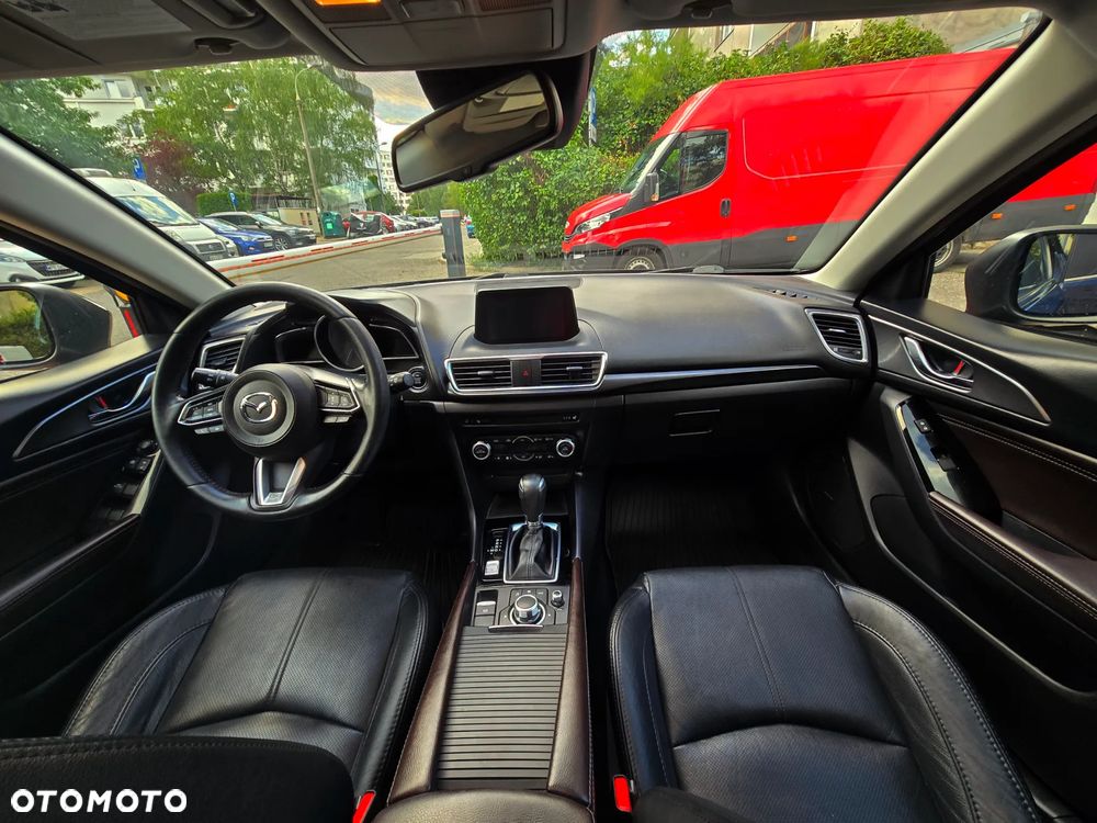 Mazda 3 - 6