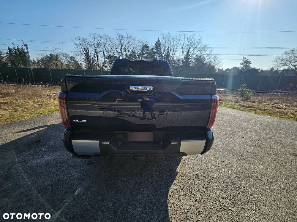 Toyota Tundra - 6