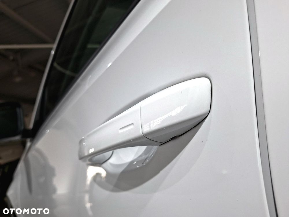 Skoda Fabia 1.0 TSI Selection - 7