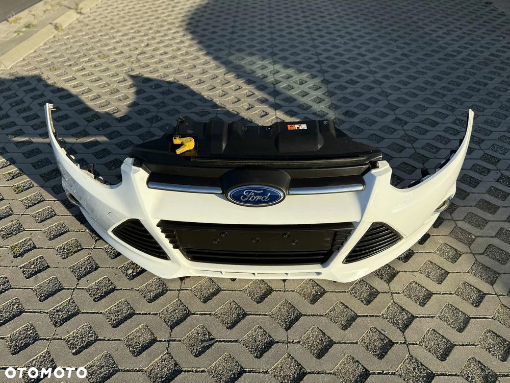 FORD FOCUS 3 MK3 ZDERZAK PRZÓD PRZEDNI Kompletny halogeny 5B 2010-2014r. - 2