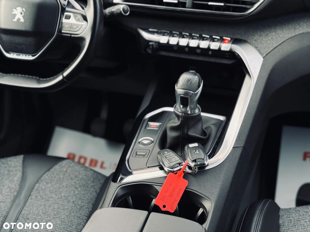 Peugeot 3008 BlueHDi 150 Stop & Start Allure - 25