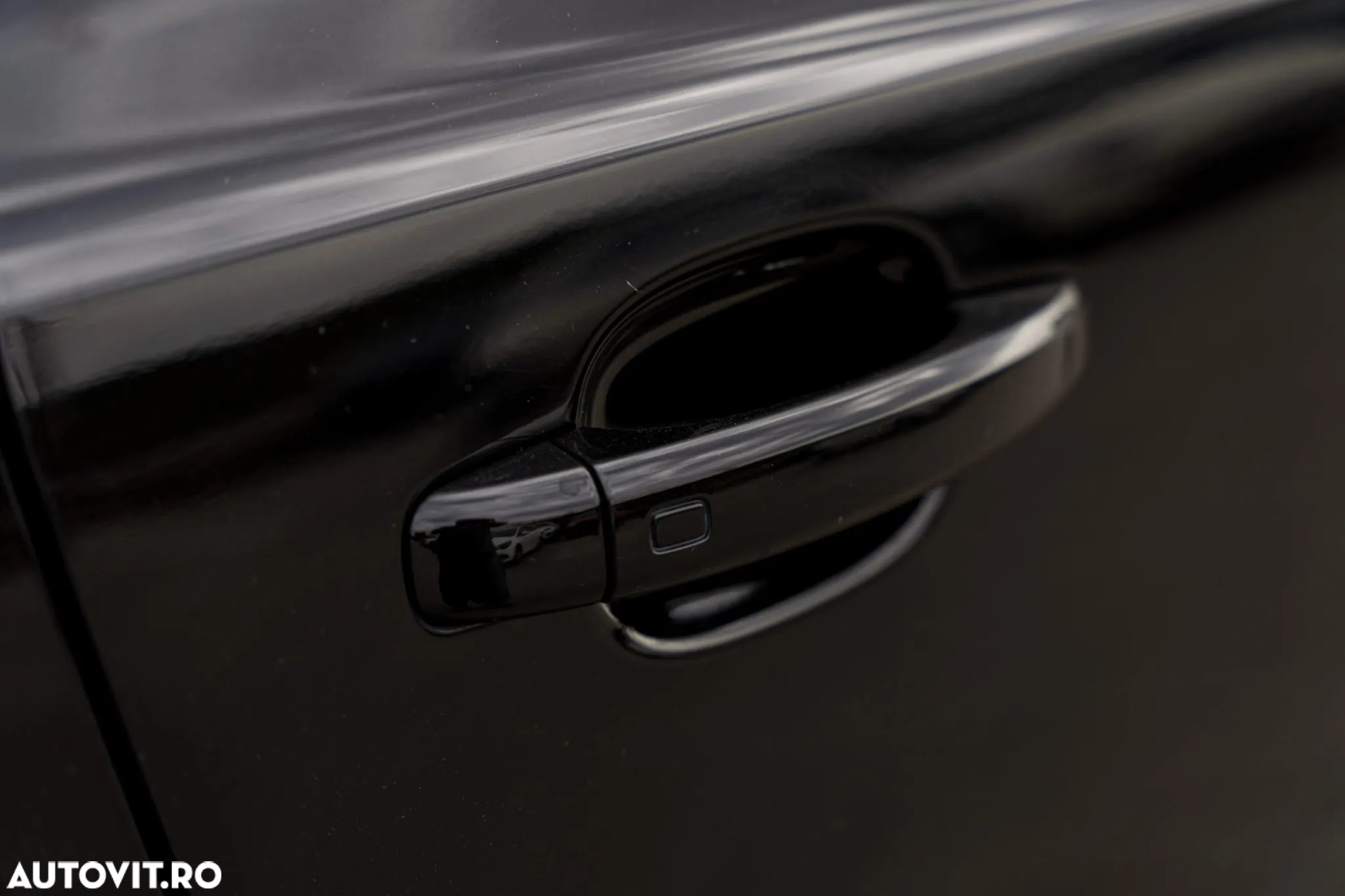 Audi Q3 1.4 TFSI Stronic Design - 11