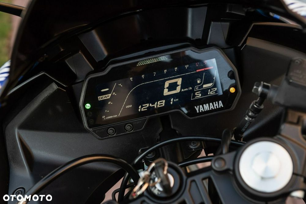 Yamaha YZF - 7