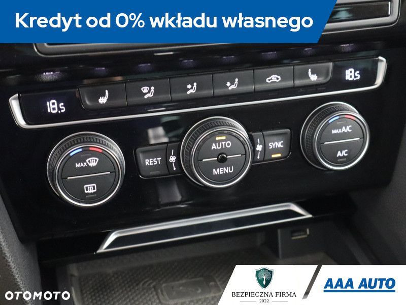 Volkswagen Passat Variant - 14