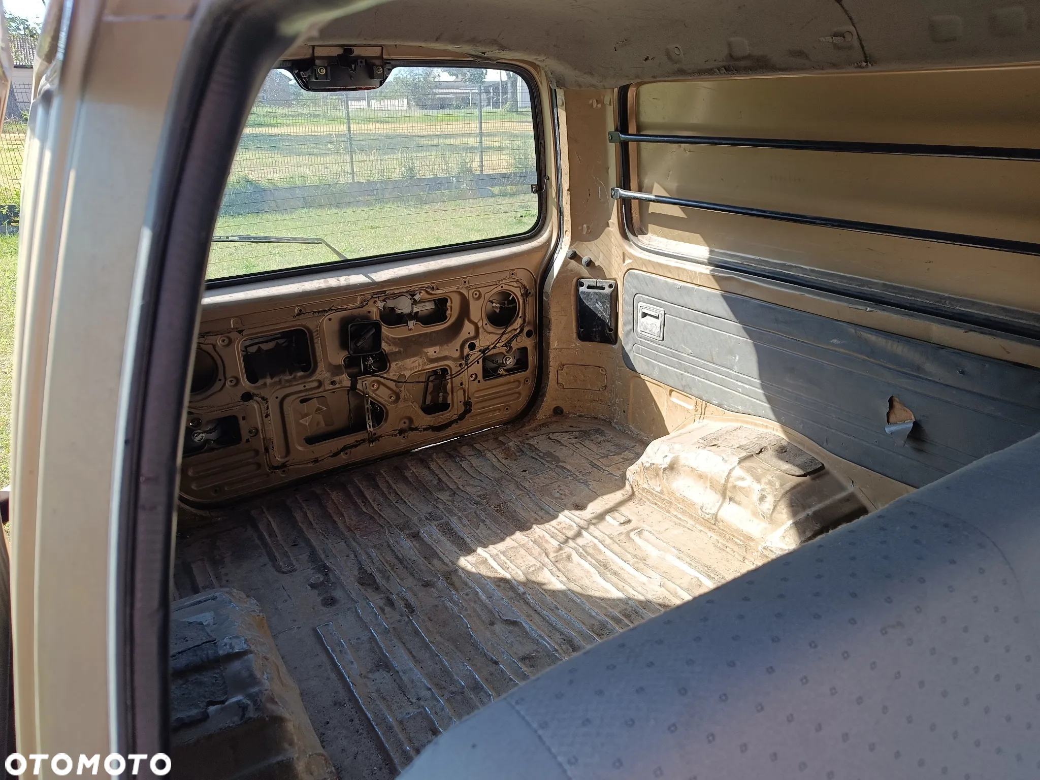 Kia Pregio 2.5 TCI - 6