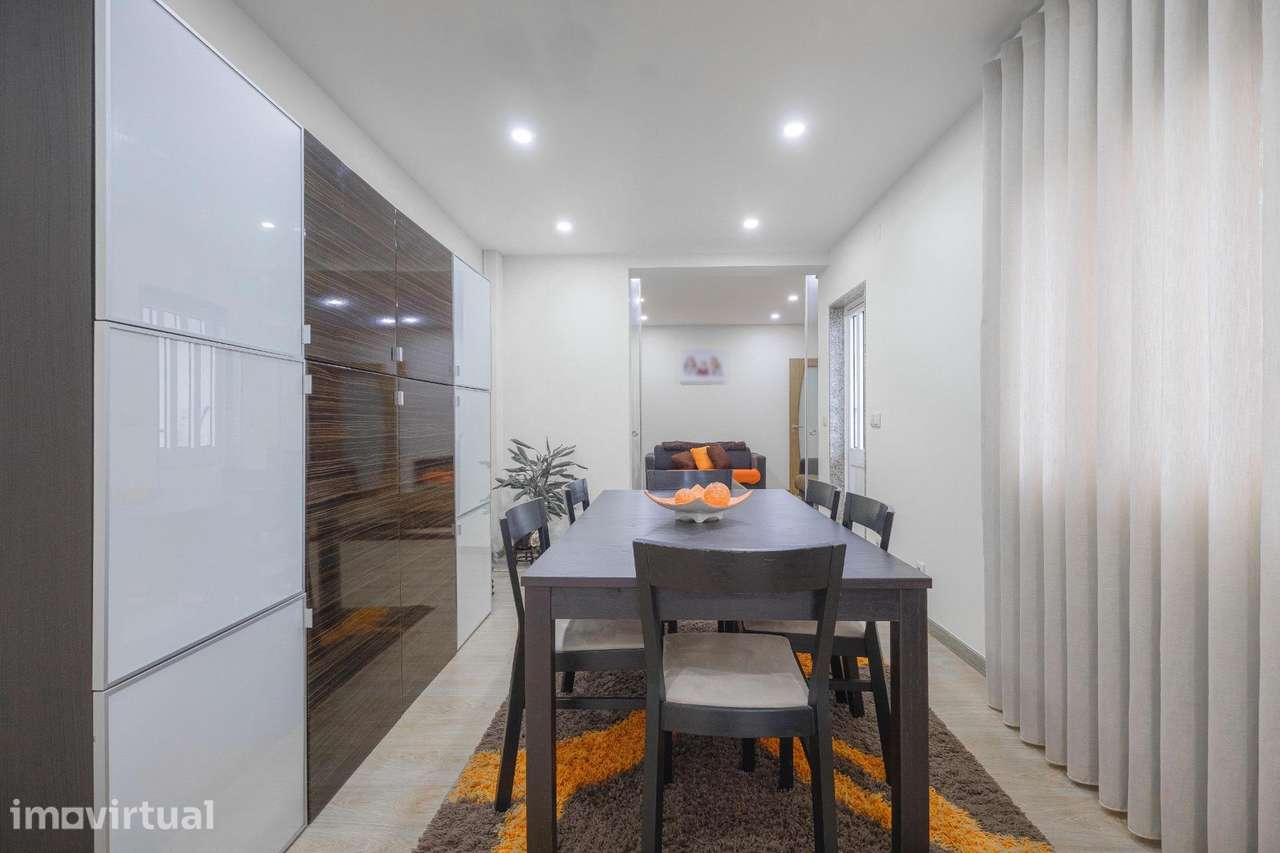 Andar Moradia T3 – Rés do Chão Totalmente Remodelado - Grande imagem: 4/36