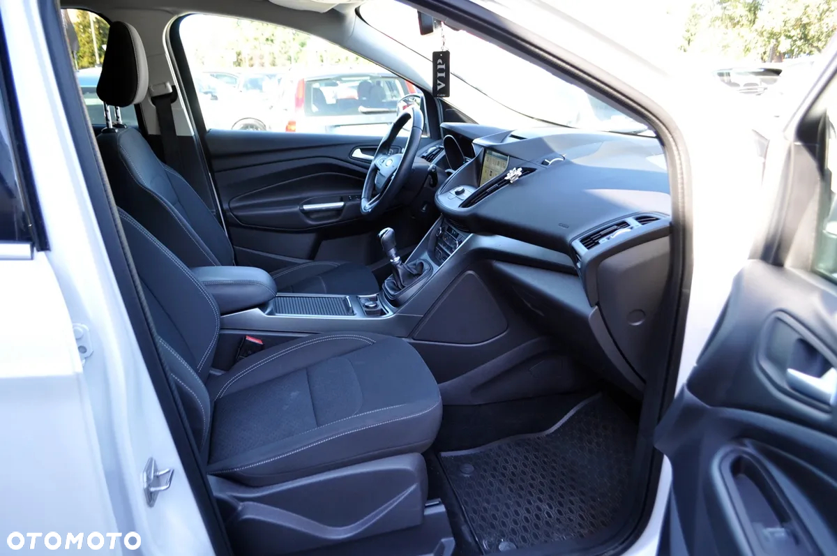 Ford Kuga 1.5 EcoBoost FWD Edition ASS GPF - 17