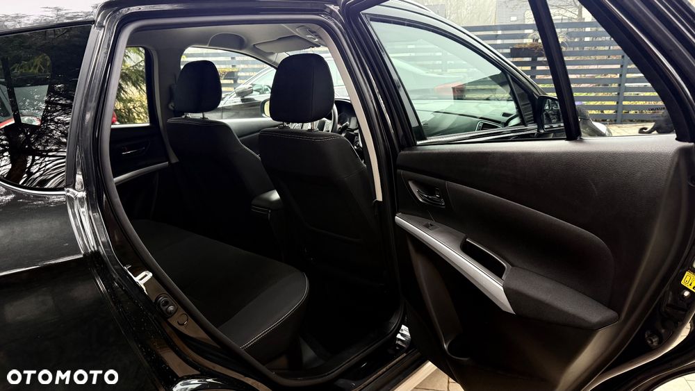 Suzuki SX4 S-Cross 1.0 T Premium 4WD - 30