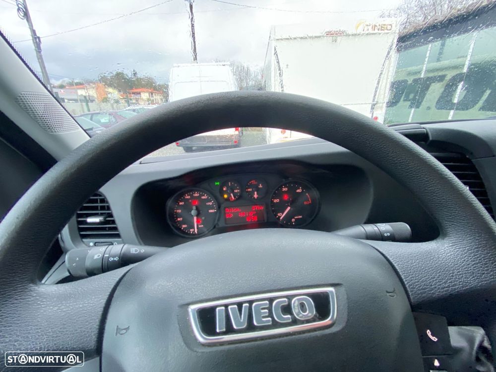 Iveco Daily 35S14 (4100WB) 3.5T Caixa de Lona Tautliner - 13
