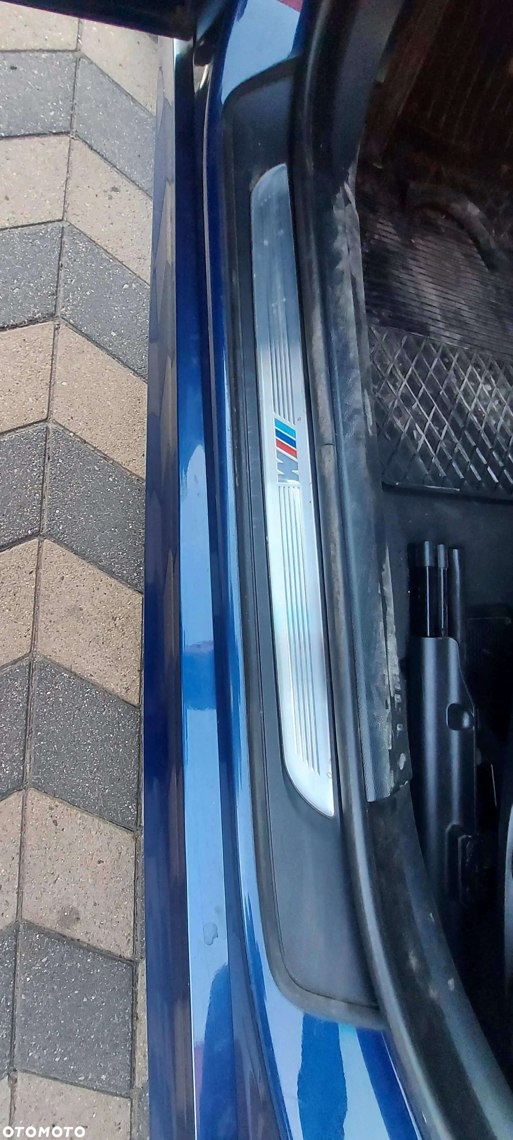 BMW E90 LISTWY PROGOWE M-PAKIET - 4