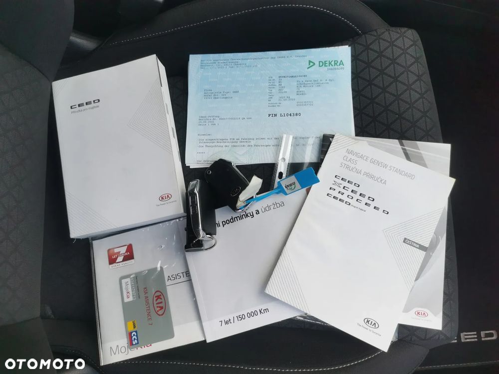 Kia Ceed 1.4 T-GDI OPF Platinum Edition - 31