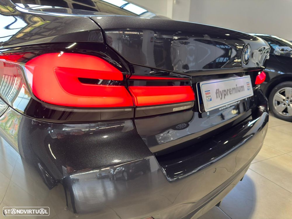 BMW 530 e Pack M - 10