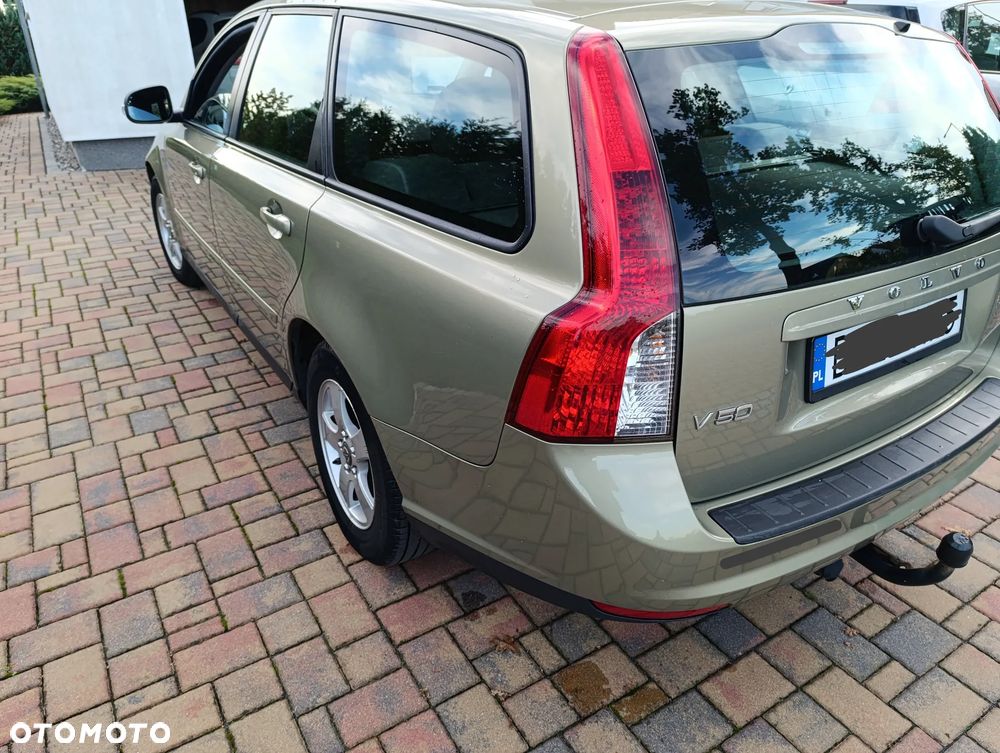 Volvo V50 - 3