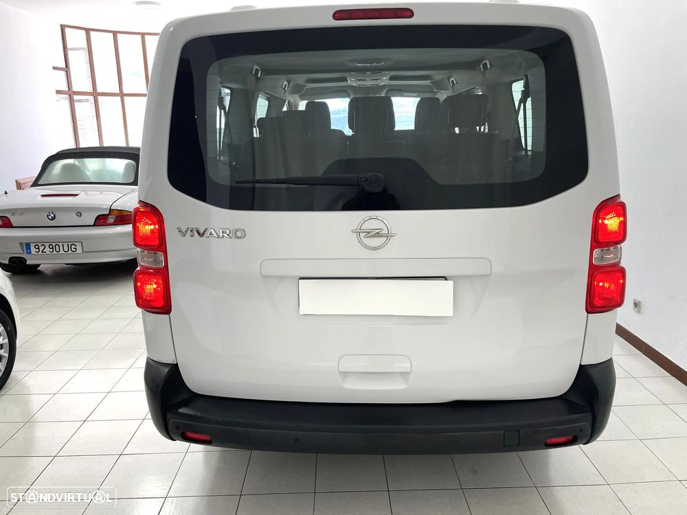 Opel Vivaro 1.5 CDTi L3H1 Essentia - 12