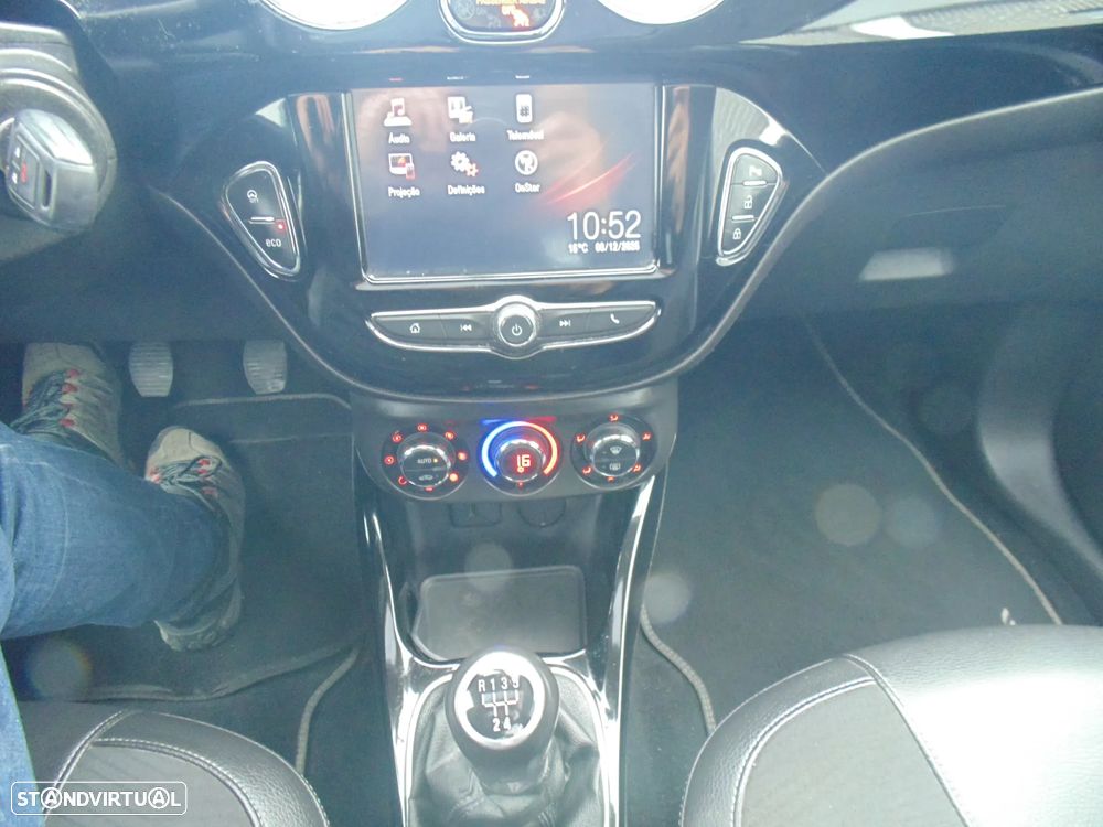 Opel Adam 1.2 Glam - 28