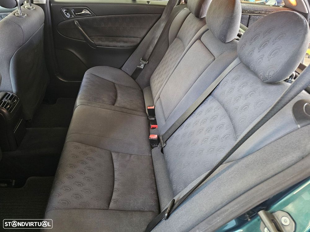 Mercedes-Benz C 220 CDi Classic - 8