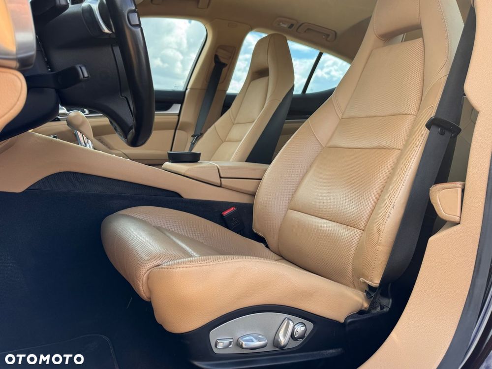 Porsche Panamera PDK Edition - 19