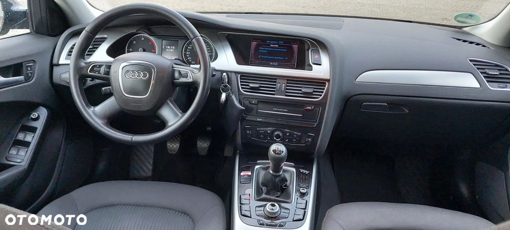 Audi A4 Avant 2.0 TDI DPF Ambiente - 7