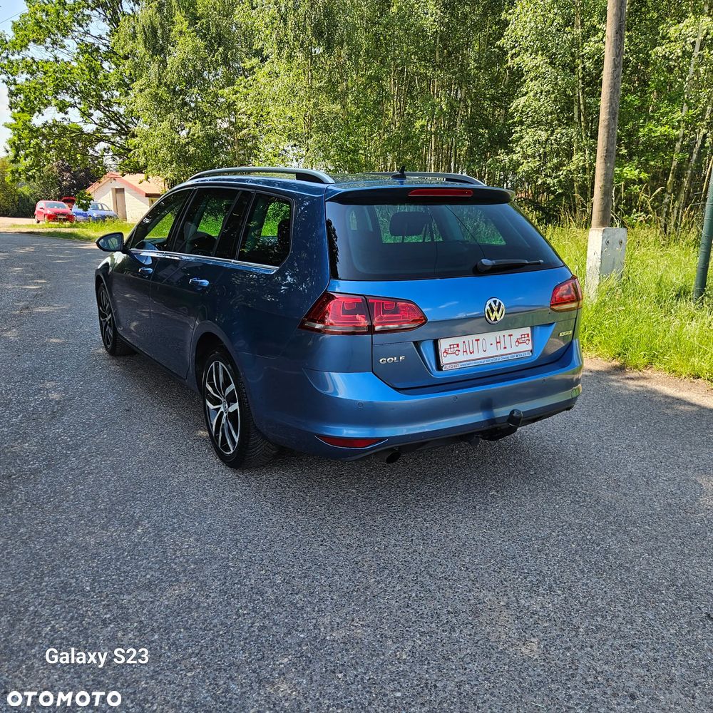 Volkswagen Golf - 10