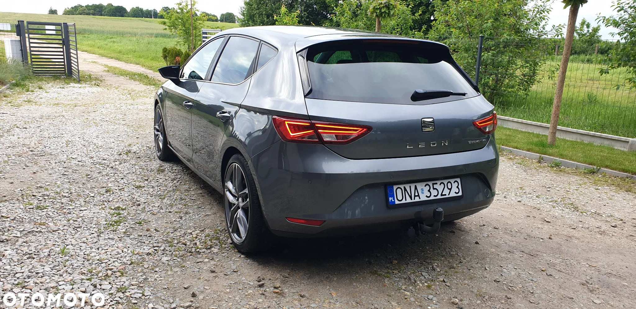 Seat Leon 1.6 TDI Ecomotive Reference S&S - 10