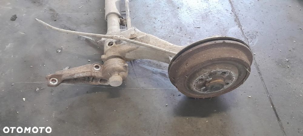 RENAULT KANGOO I 1.9 DTI BELKA TYLNA TYŁ OS KOMPLETNA BĘBNY nr. 49/7 - 3