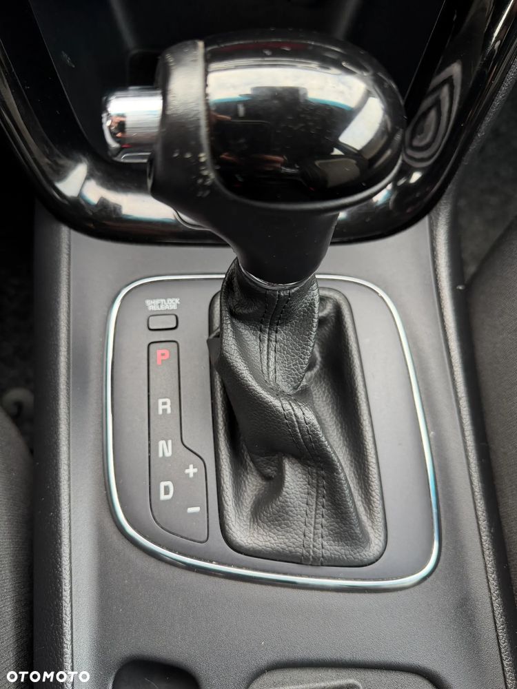 Kia Ceed 1.6 GDI DCT Platinum Edition - 16