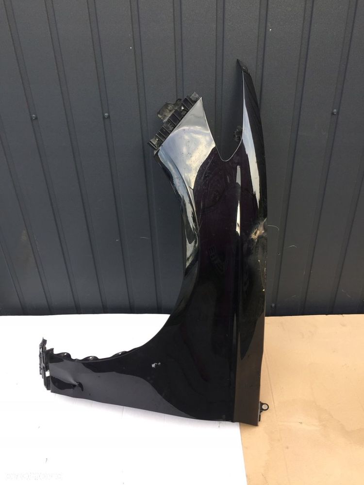 BŁOTNIK LEWY PRZÓD FORD MONDEO MK5 HB - 1