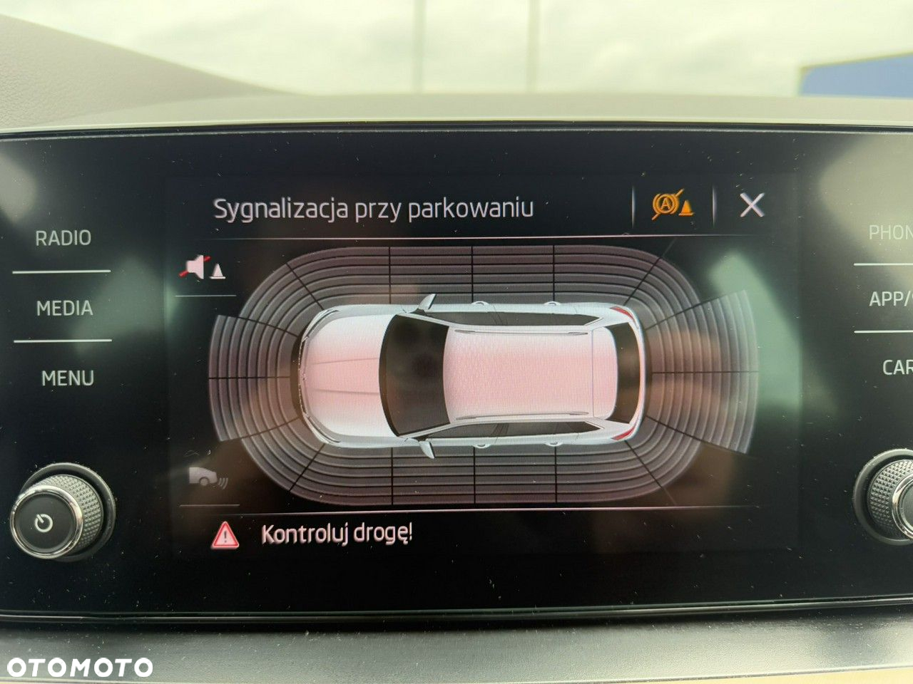 Skoda Kamiq 1.0 TSI Style - 26