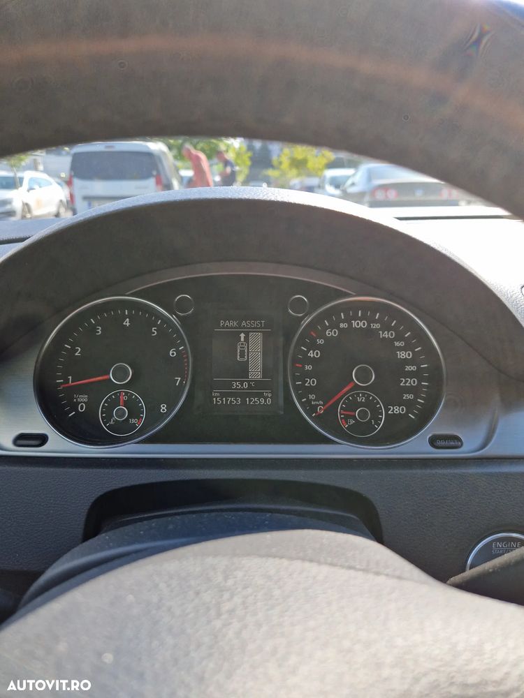 Volkswagen Passat CC - 14