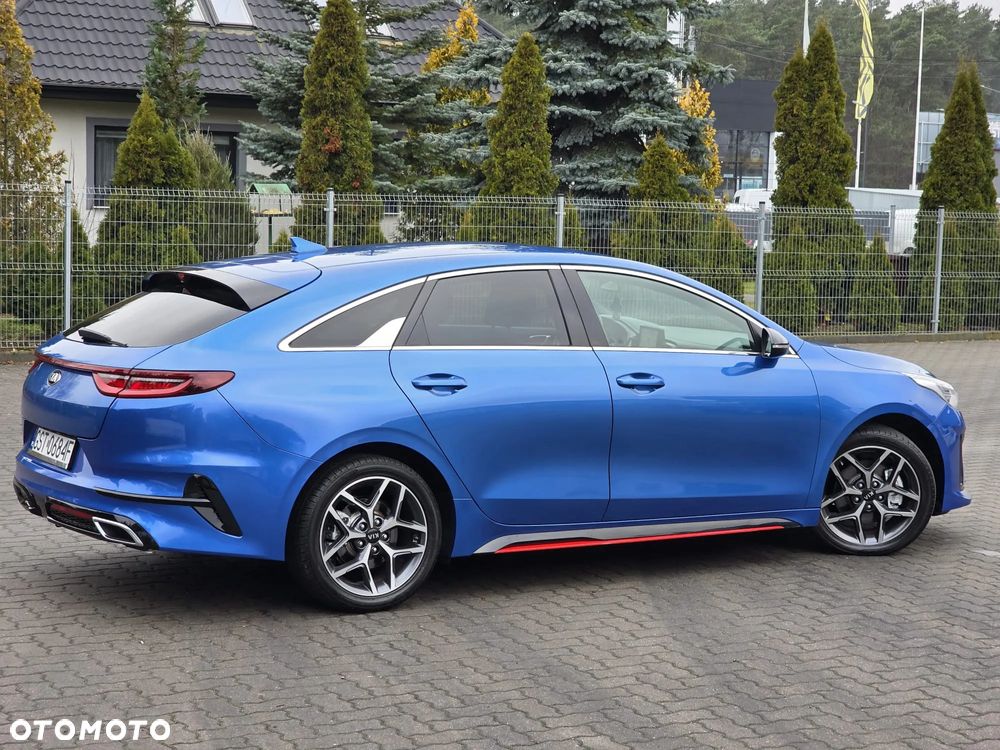 Kia ProCeed 1.4 T-GDI DCT7 OPF GT LINE - 6